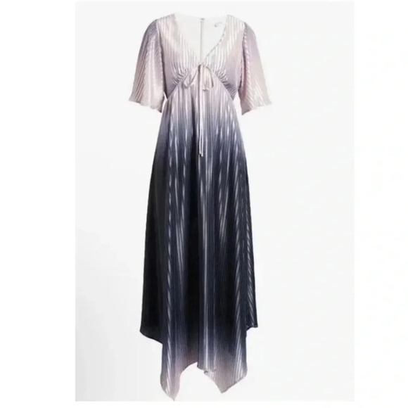 BTFL-life Karla Handkerchief Pleated Hem Pink Navy Ombré Maxi Dress V-Neck - Picture 2 of 3